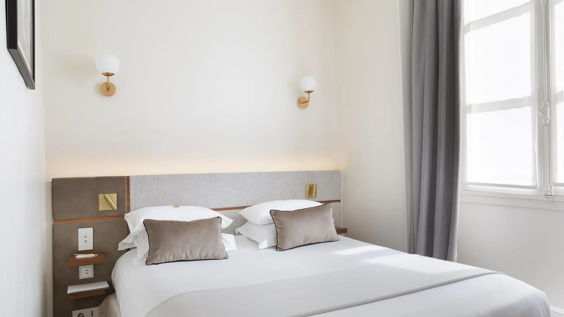 Verneuil Saint Germain Hotel Paris